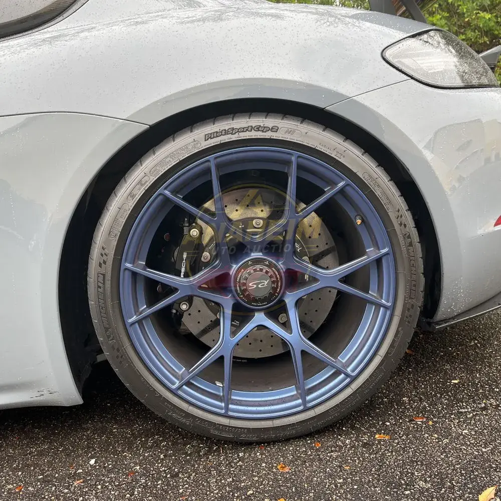 2023 Porsche 718 Cayman GT4 RS