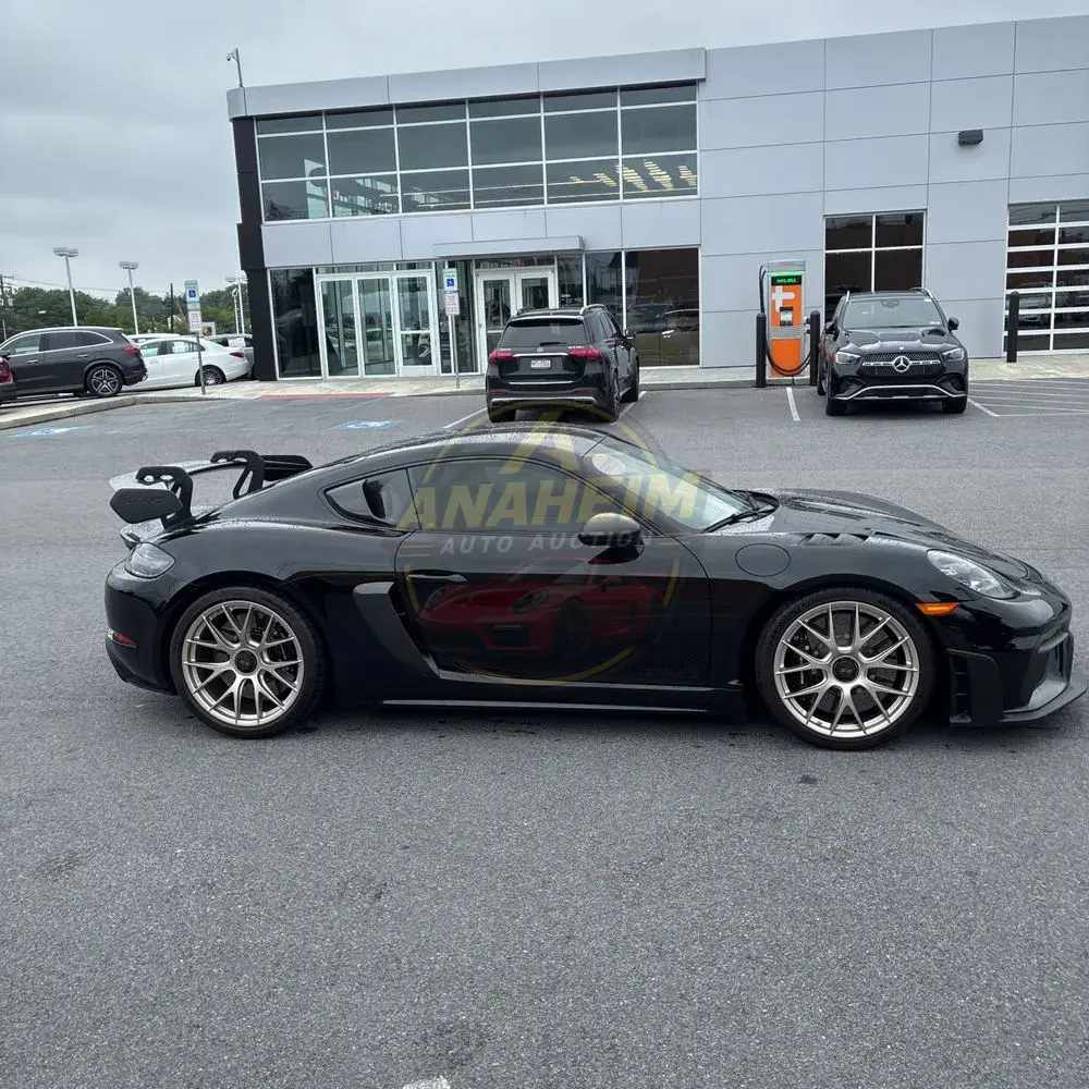 2024 Porsche 718 Cayman GT4 RS