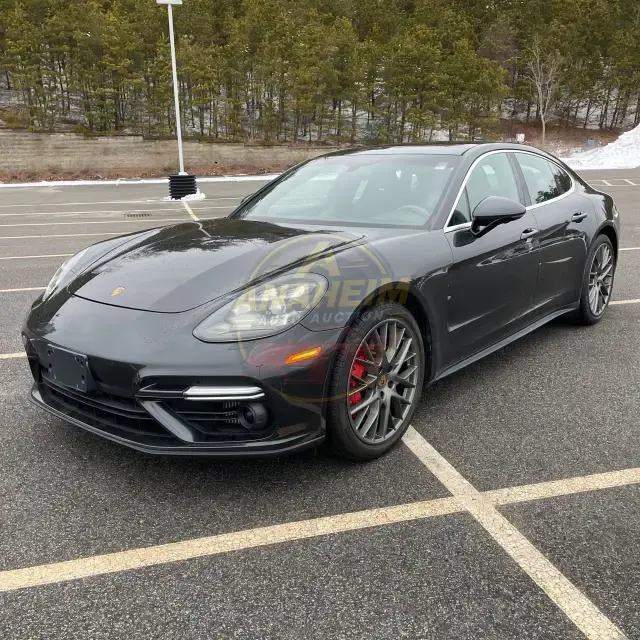 2018 Porsche Panamera Turbo