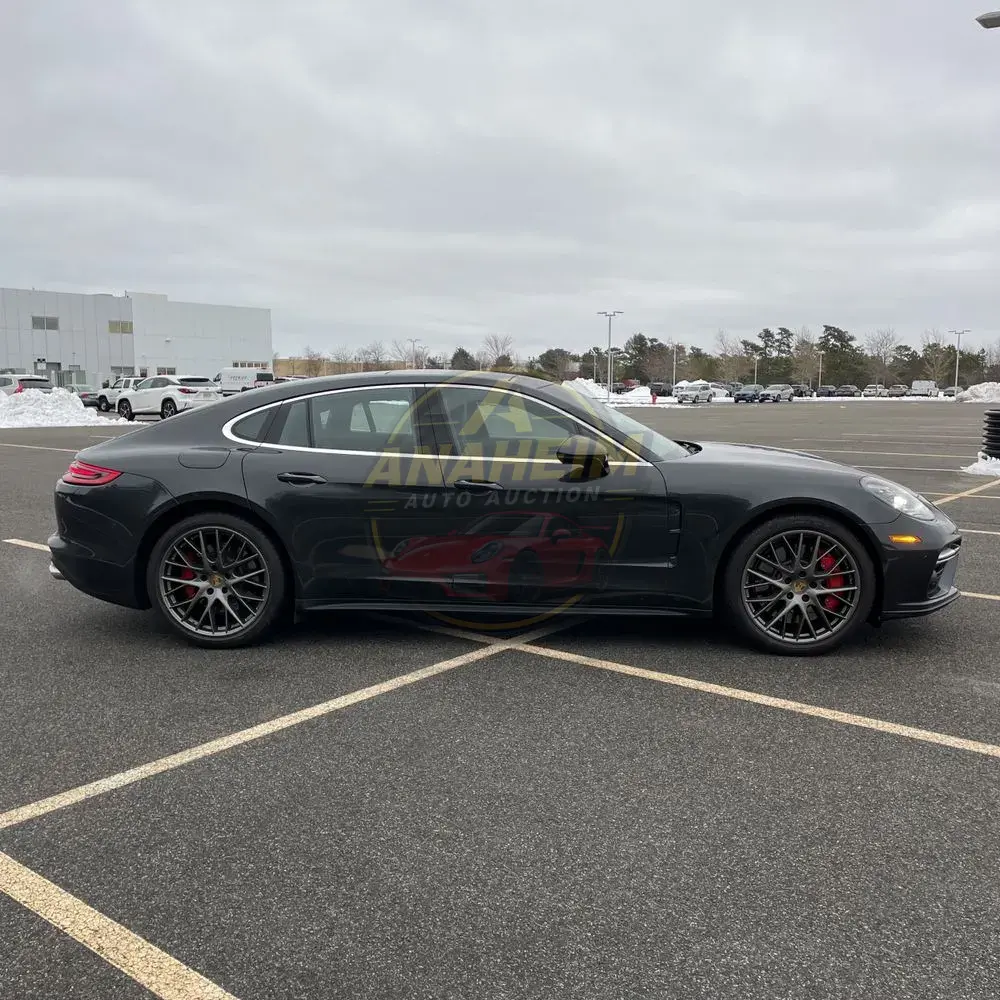 2018 Porsche Panamera Turbo