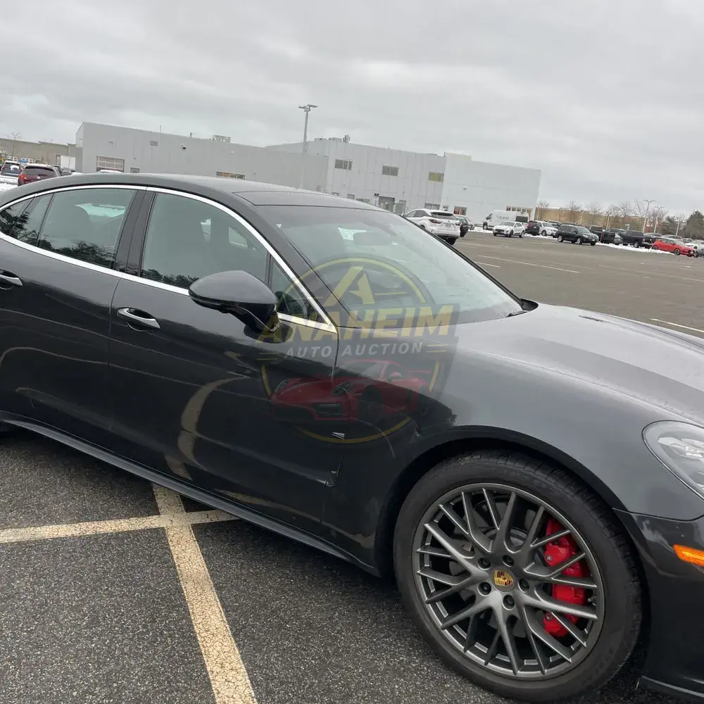2018 Porsche Panamera Turbo