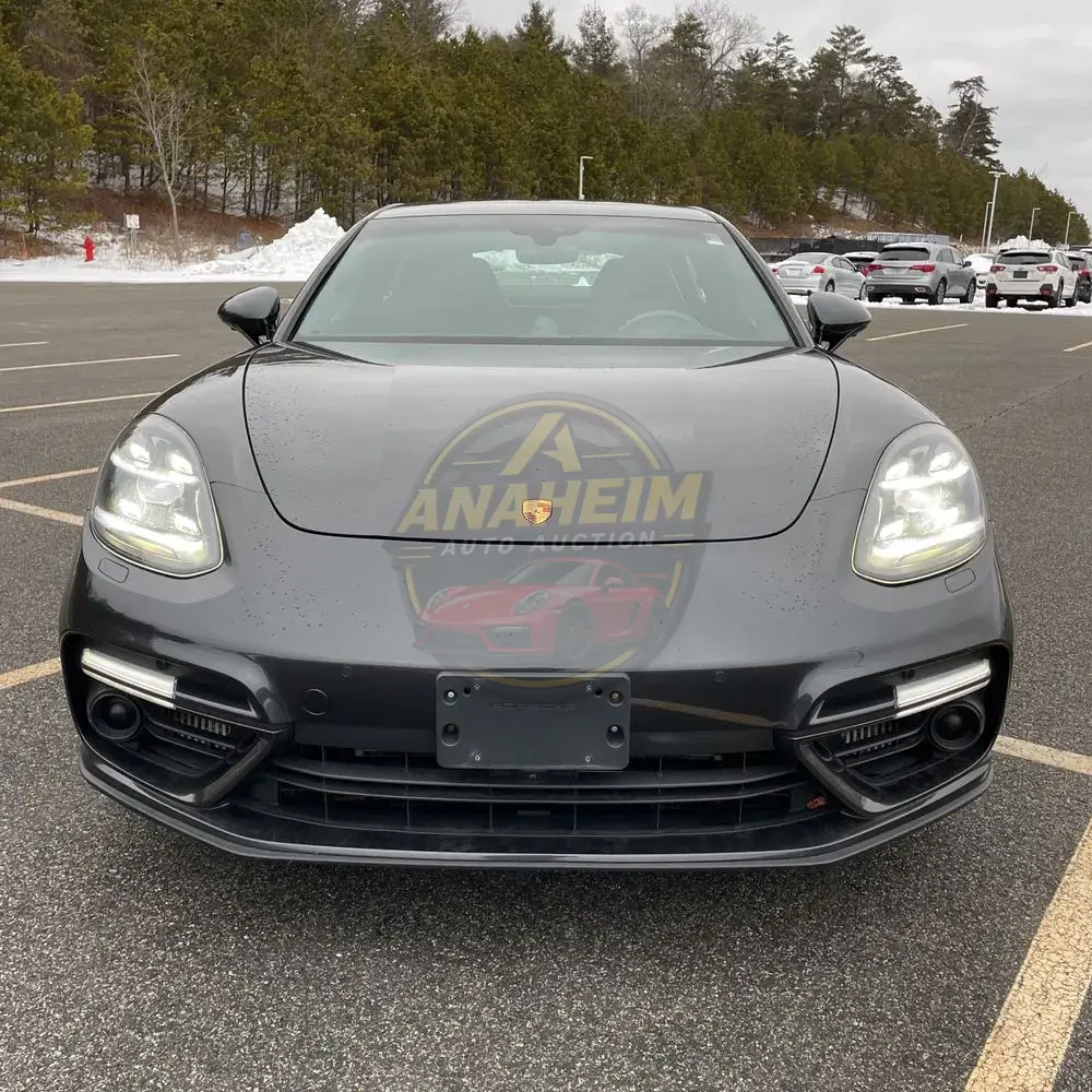 2018 Porsche Panamera Turbo