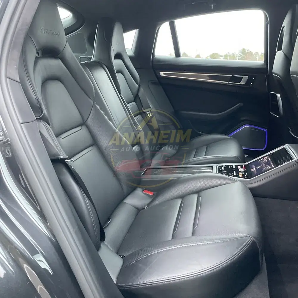 2018 Porsche Panamera Turbo