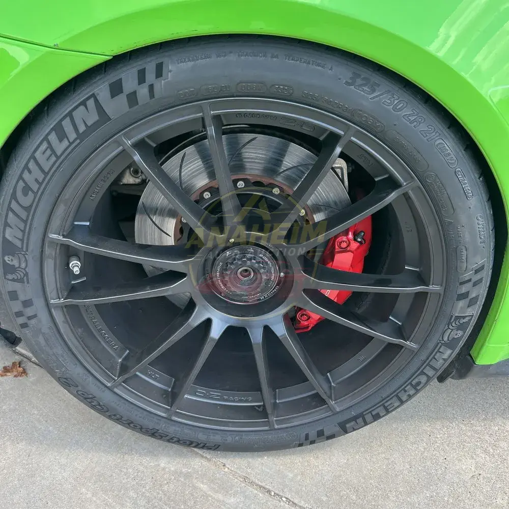 2019 Porsche 911 Carrera