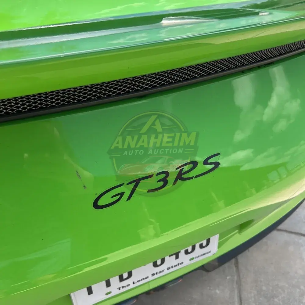 2019 Porsche 911 Carrera