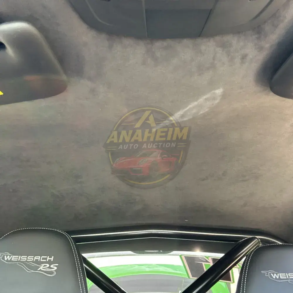 2019 Porsche 911 Carrera