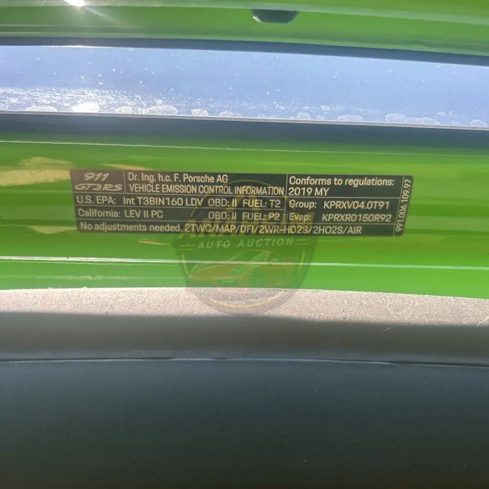 2019 Porsche 911 Carrera