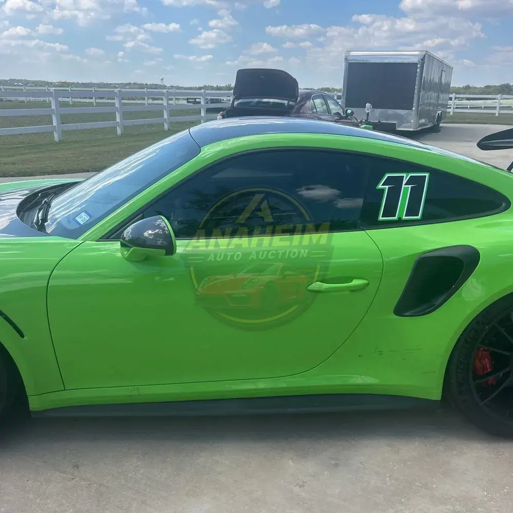 2019 Porsche 911 Carrera