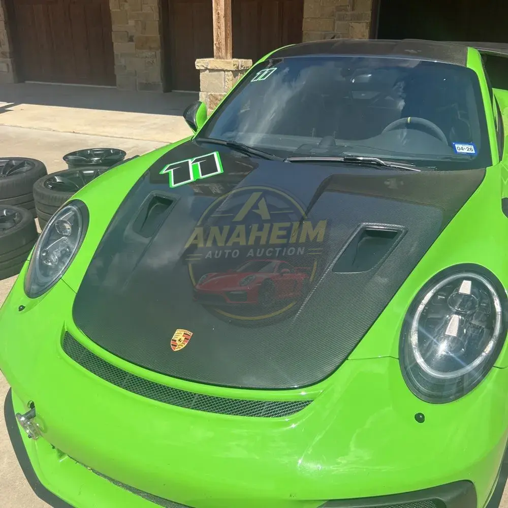 2019 Porsche 911 Carrera