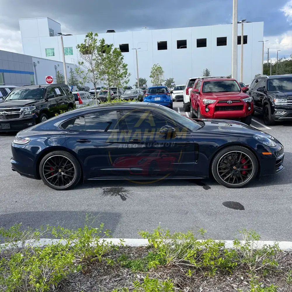 2022 Porsche Panamera GTS