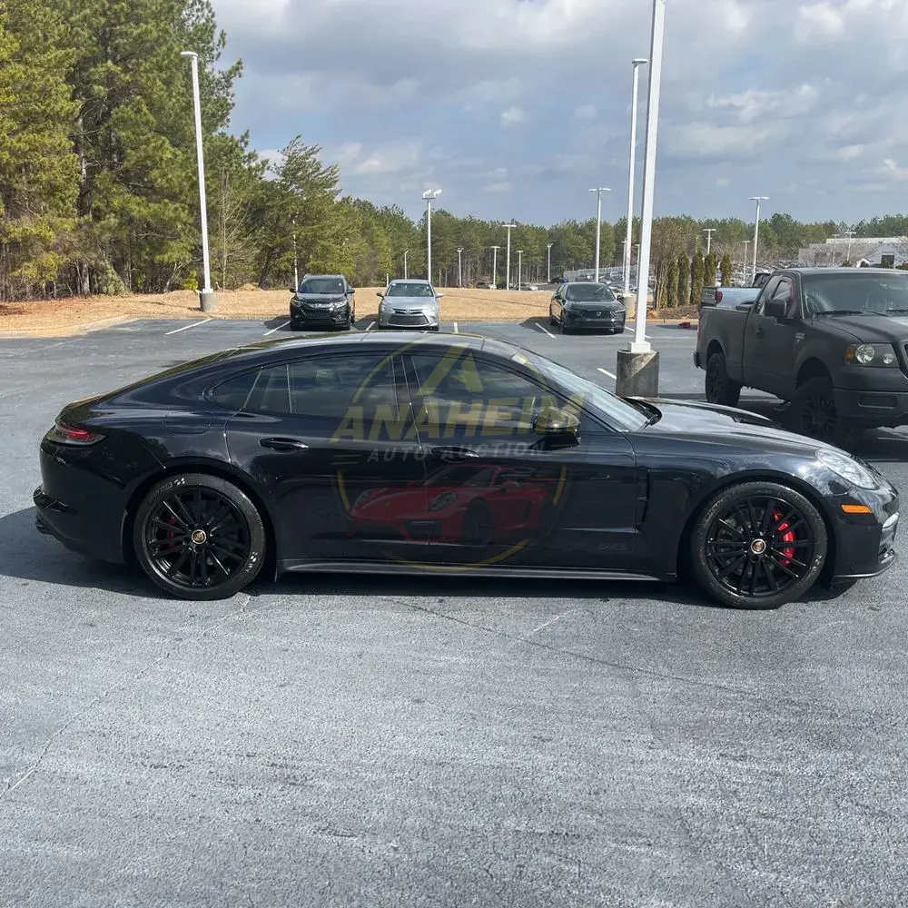 2022 Porsche Panamera GTS