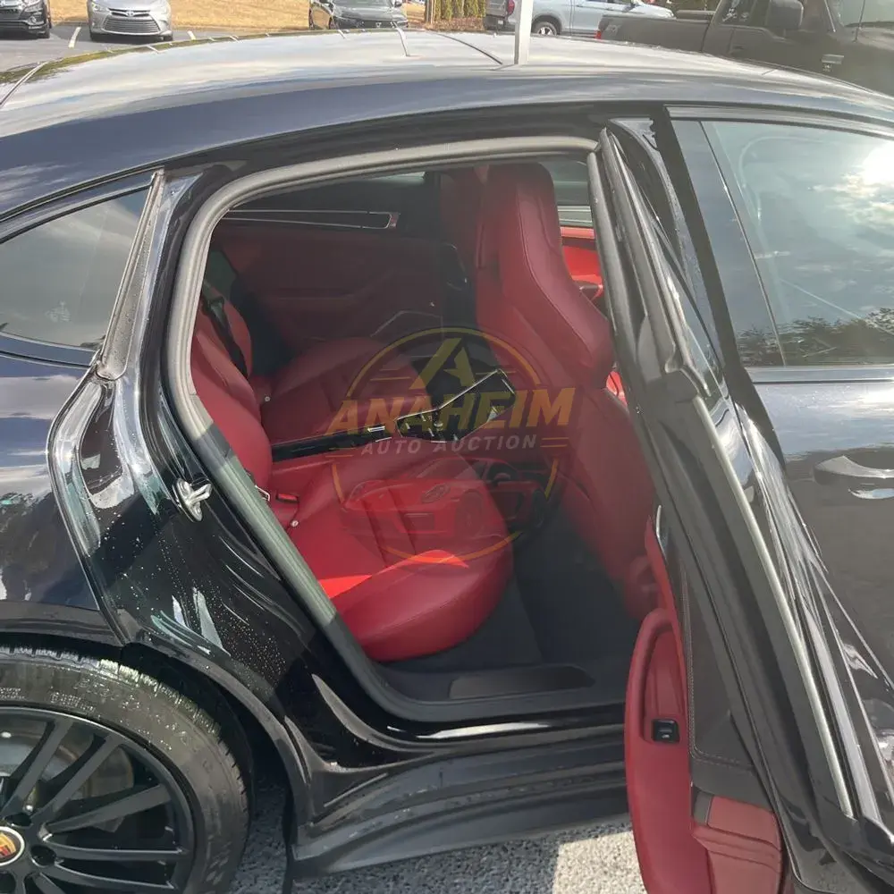 2022 Porsche Panamera GTS