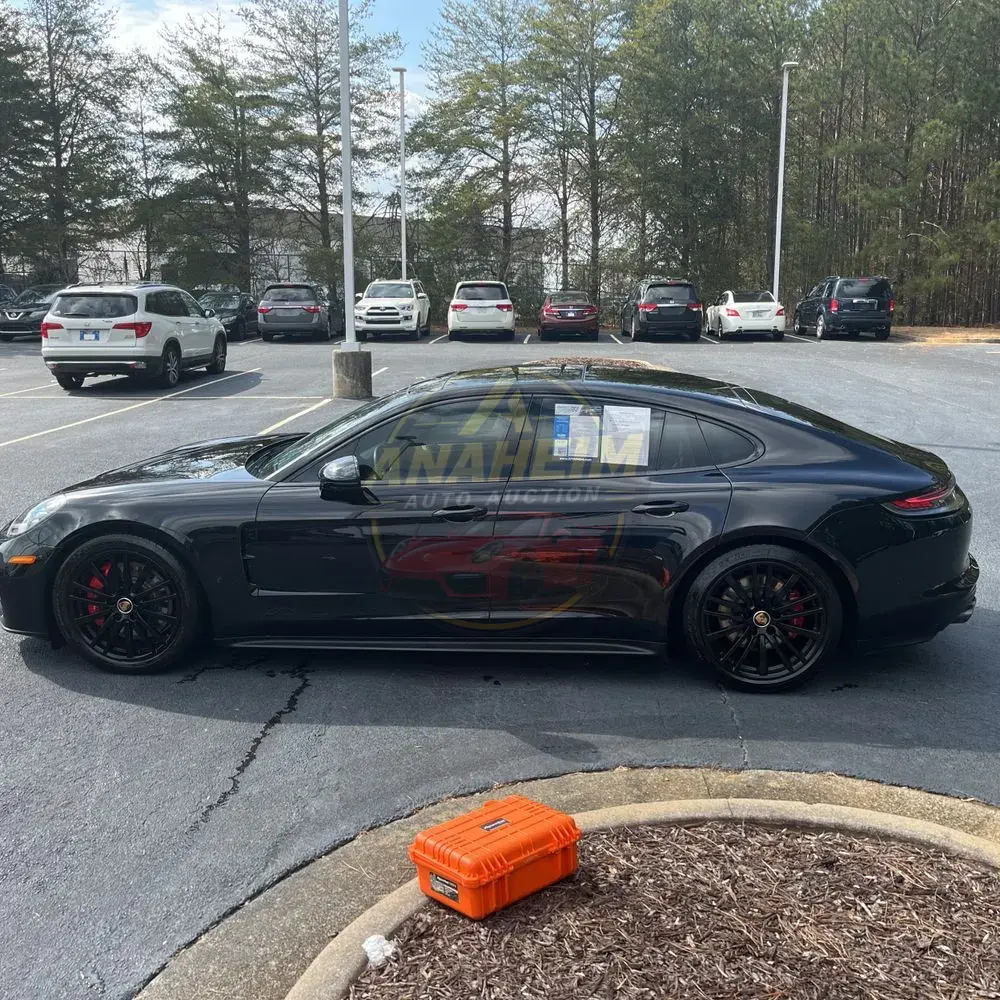 2022 Porsche Panamera GTS