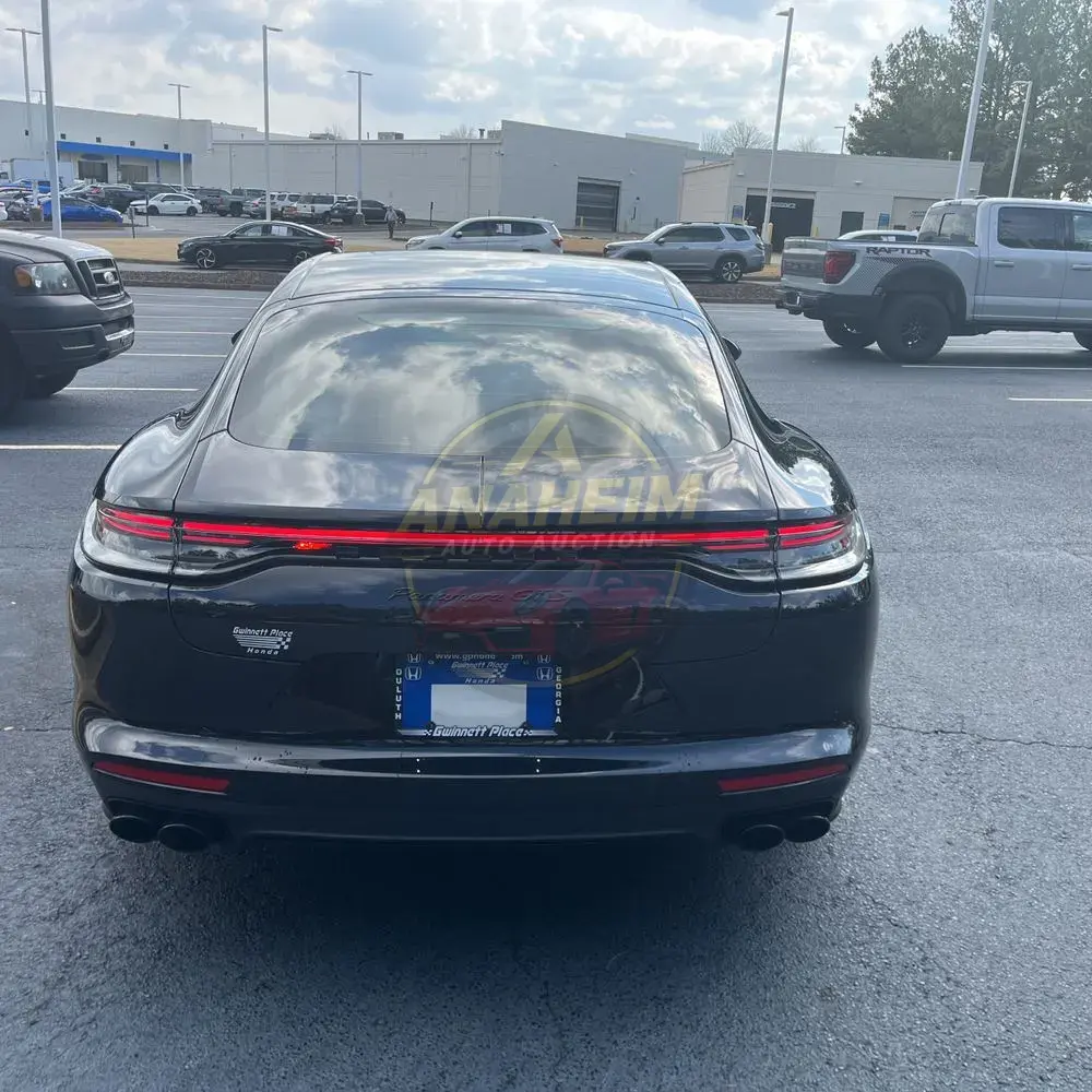 2022 Porsche Panamera GTS
