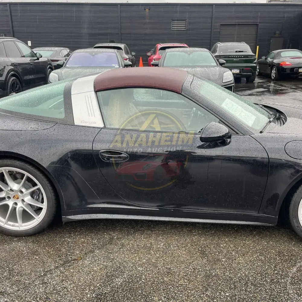 2015 Porsche 911 Carrera 4 Base