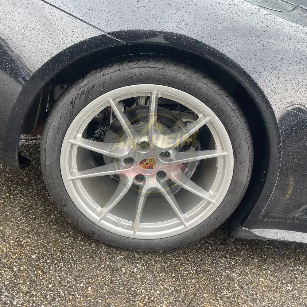 2015 Porsche 911 Carrera 4 Base