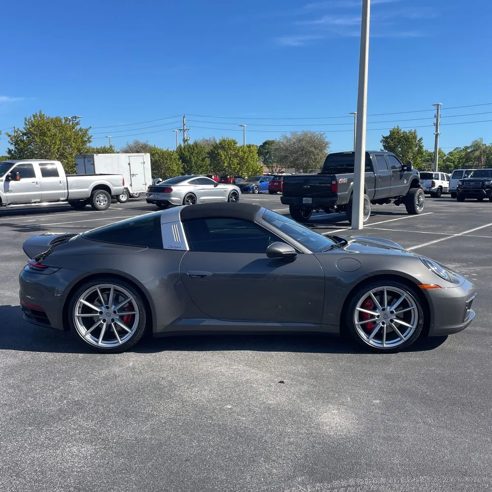 2021 Porsche 911 Targa 4S