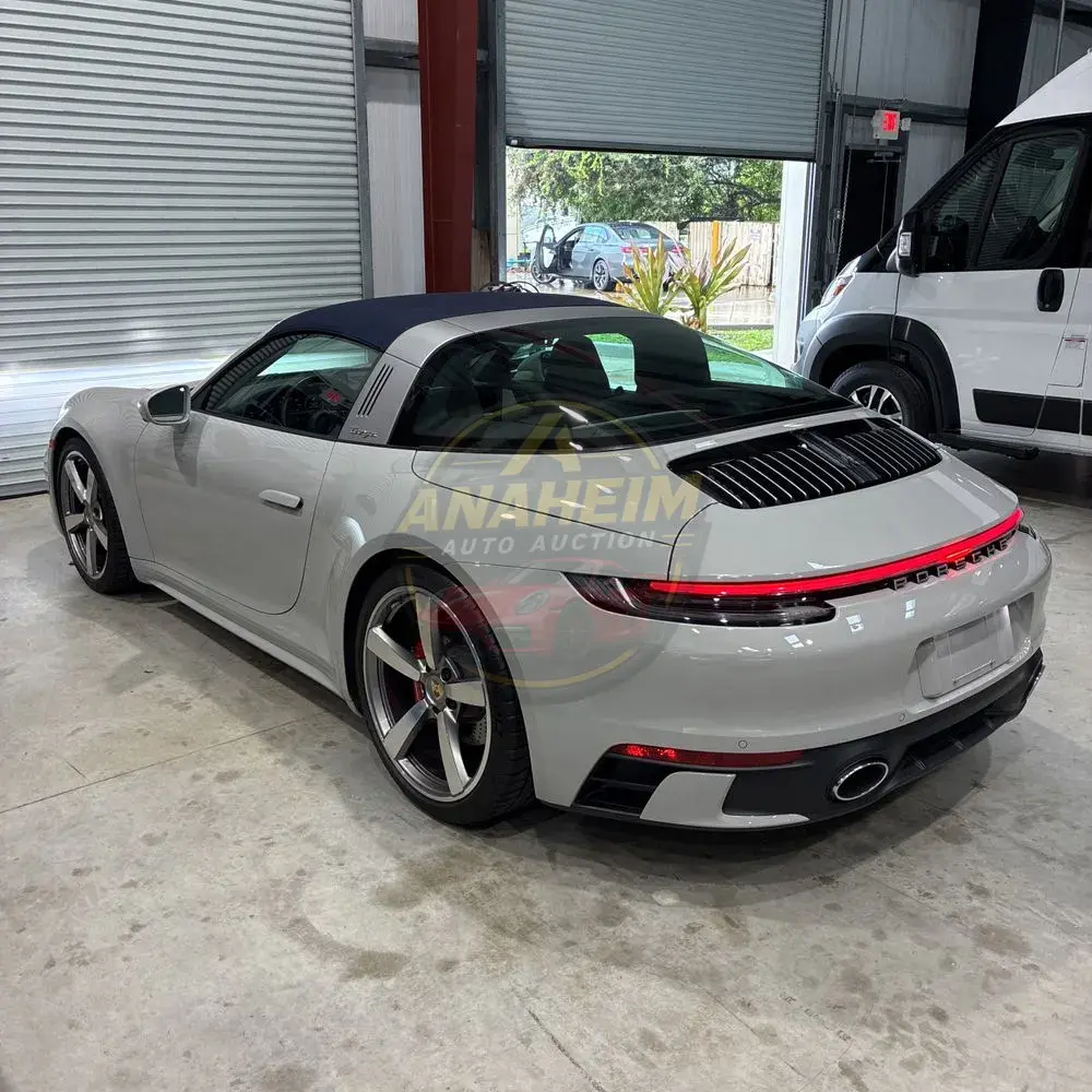 2024 Porsche 911 Targa 4S