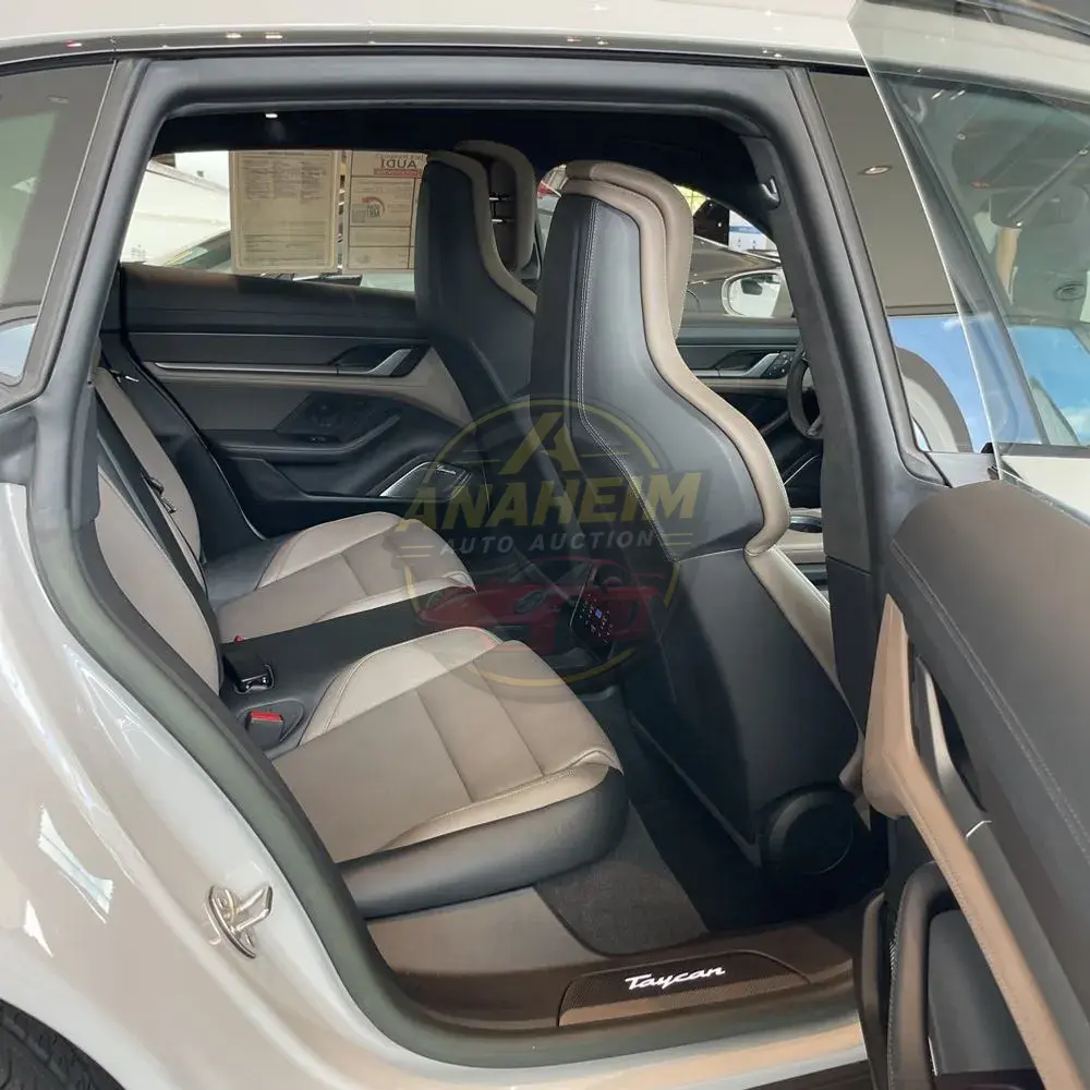 2024 Porsche Taycan Turbo S Cross Turismo