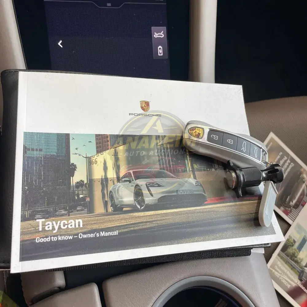 2024 Porsche Taycan Turbo S Cross Turismo