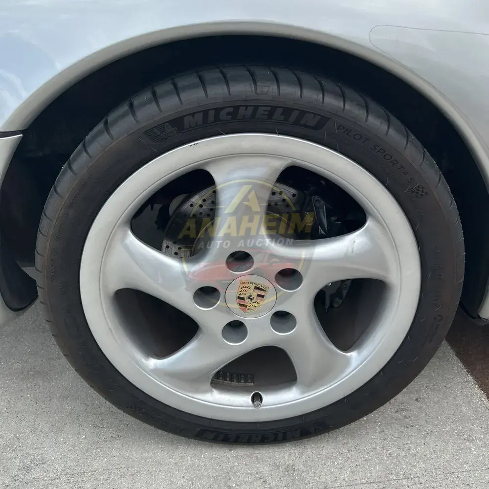 1998 Porsche 911 Carrera