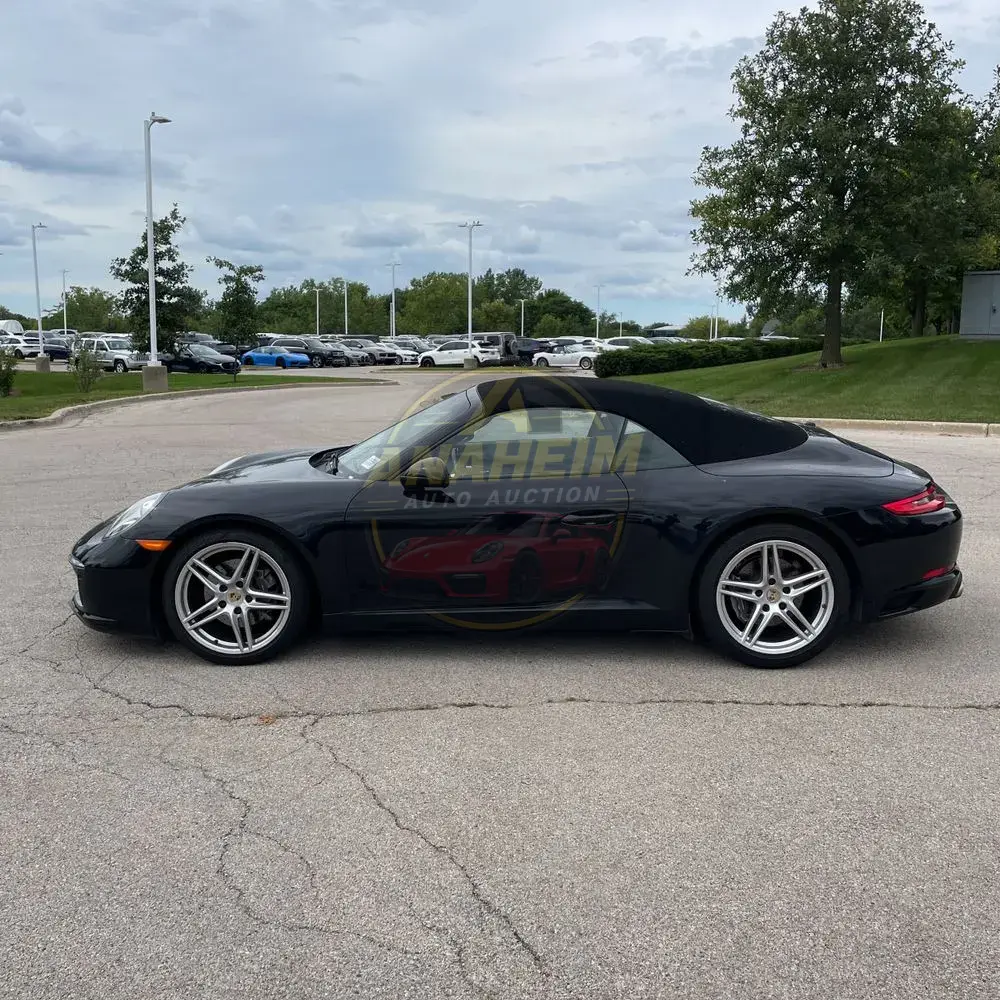 2017 Porsche 911 Carrera