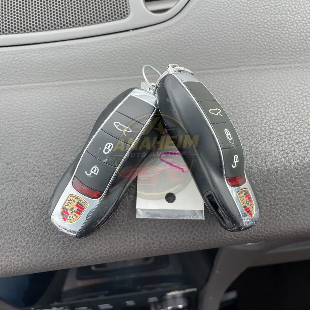 2017 Porsche 911 Carrera