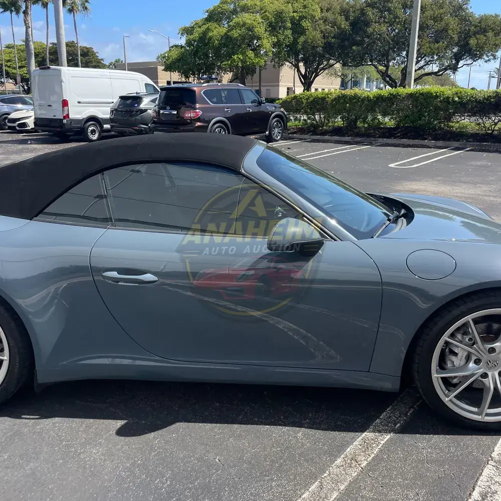2017 Porsche 911 Carrera