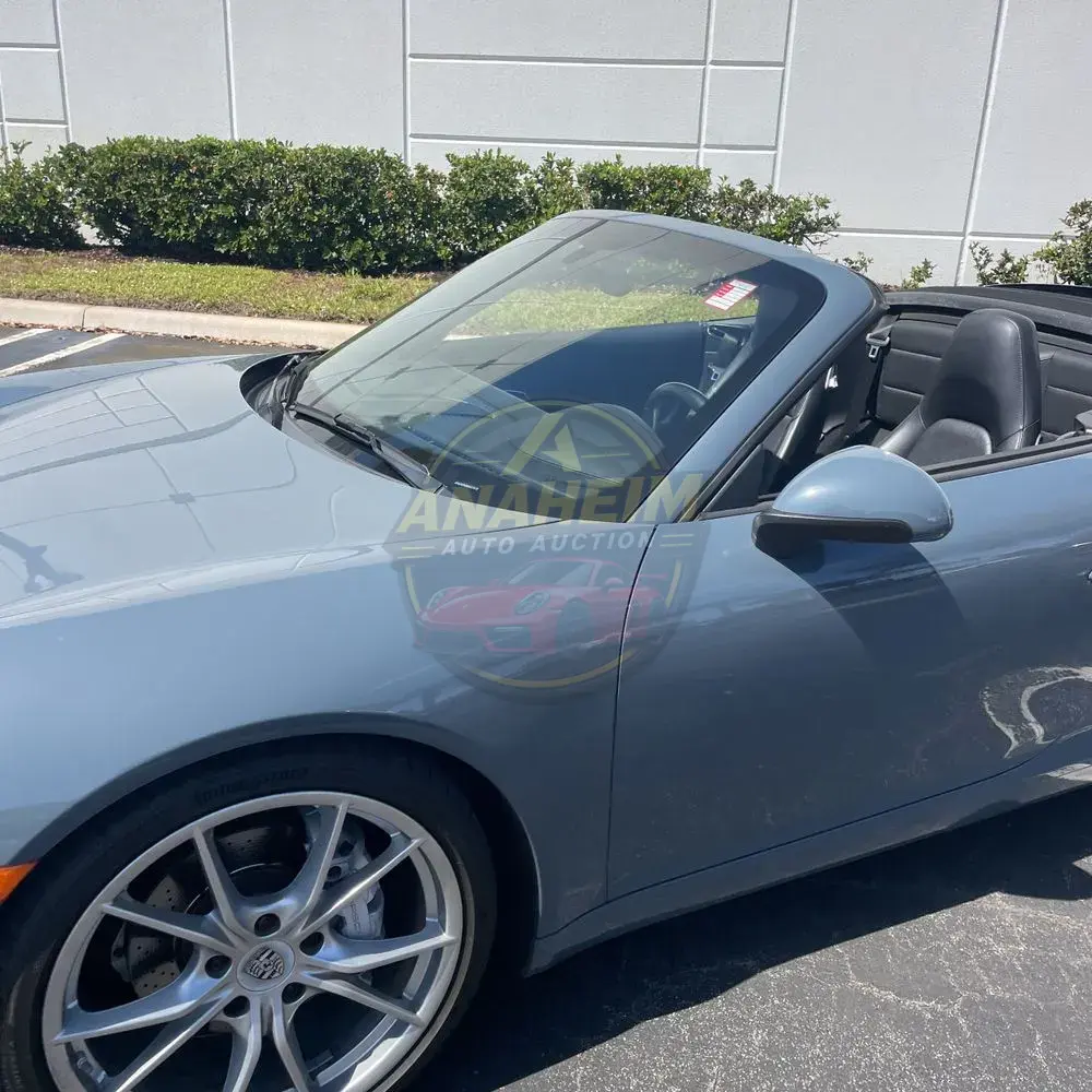 2017 Porsche 911 Carrera