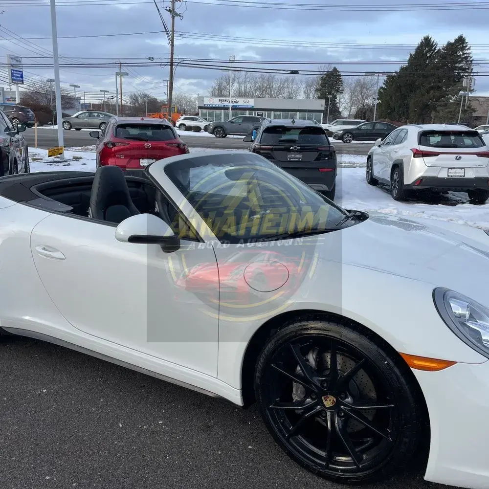 2017 Porsche 911 Carrera 4