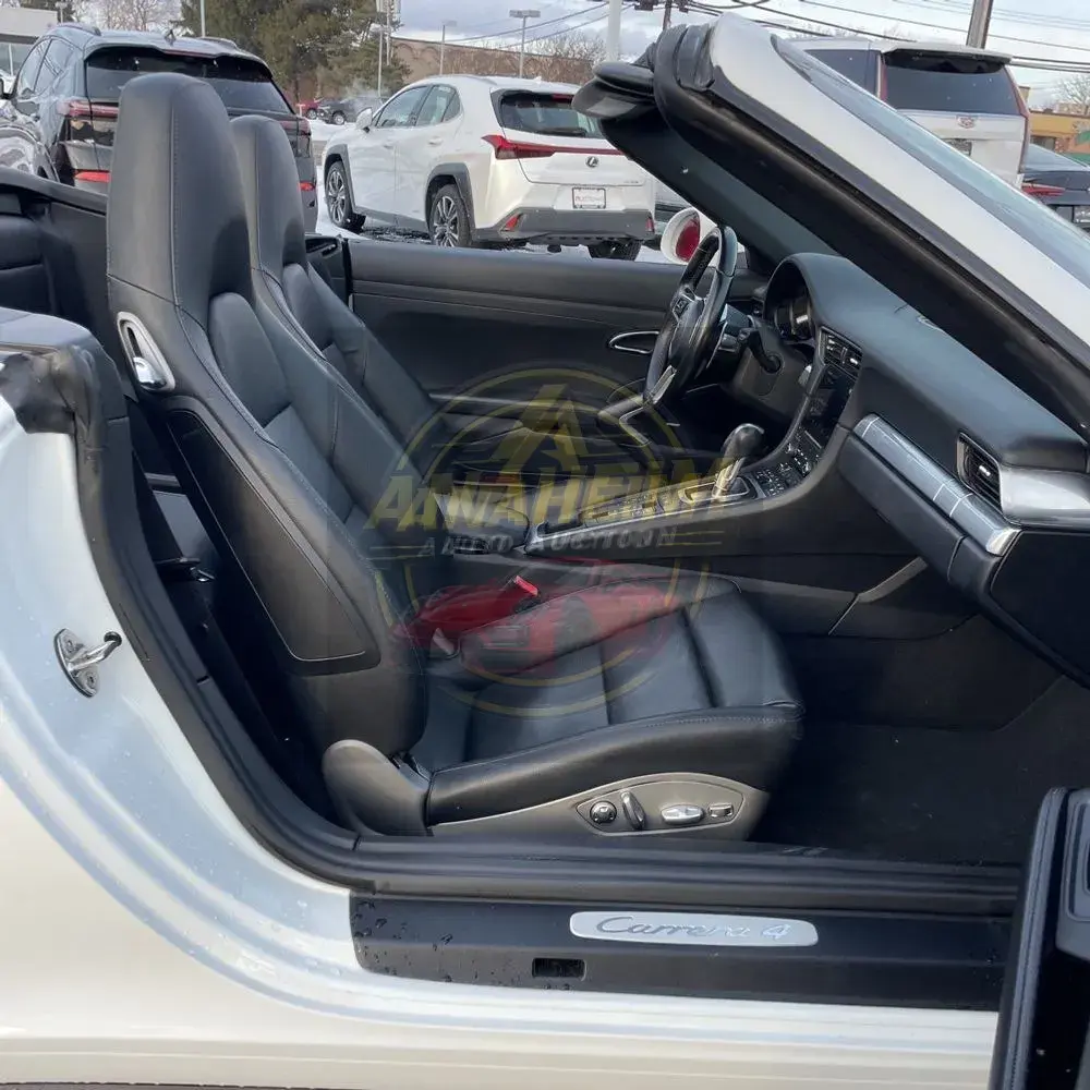 2017 Porsche 911 Carrera 4