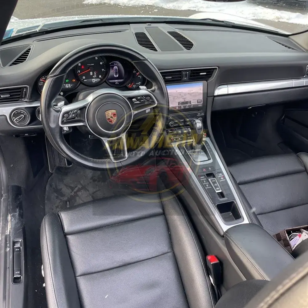 2017 Porsche 911 Carrera 4