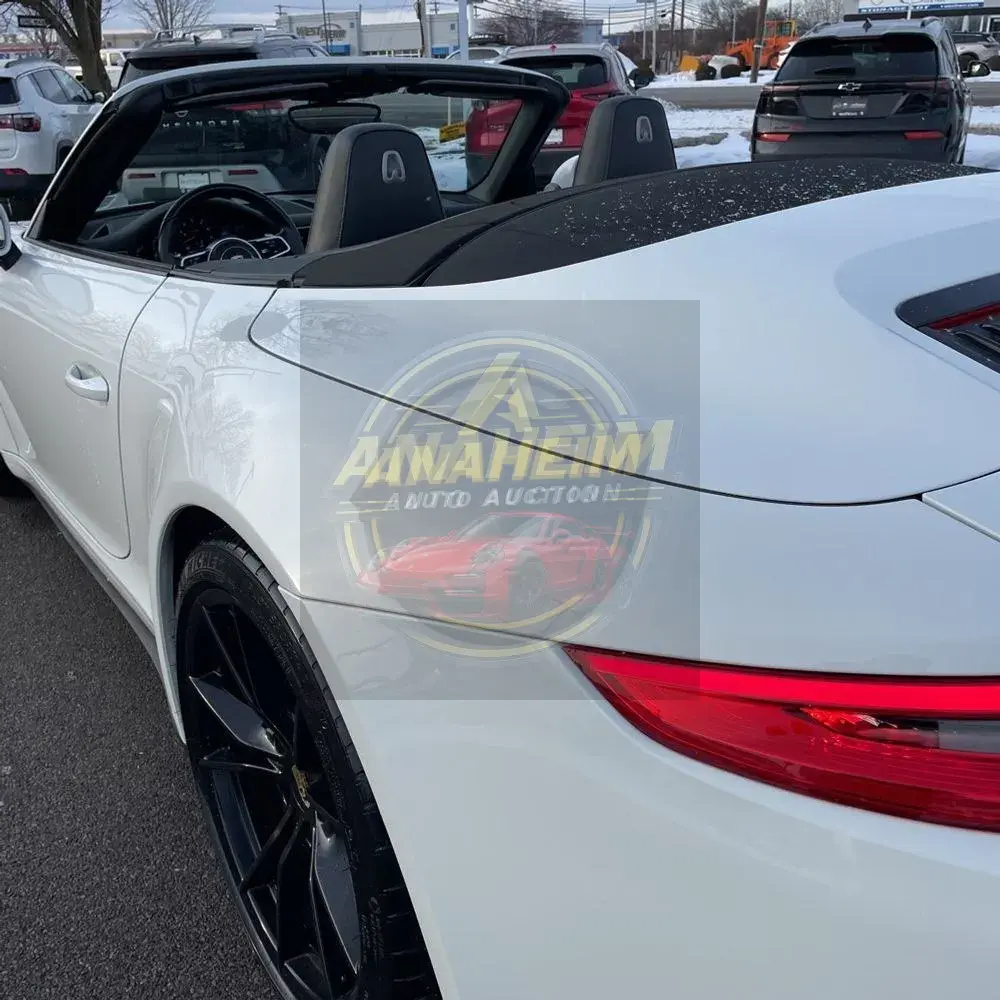 2017 Porsche 911 Carrera 4