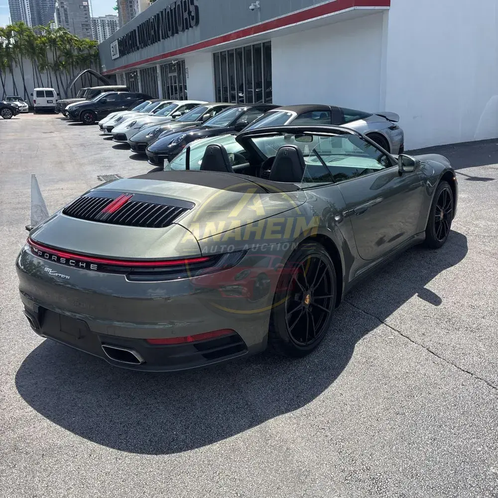 2020 Porsche 911 Carrera Cabriolet