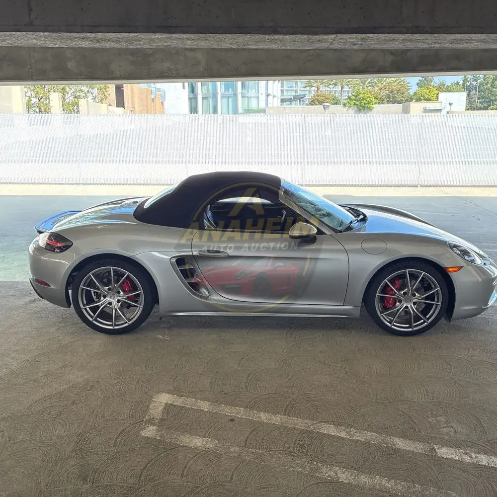 2024 Porsche 718 Boxster S