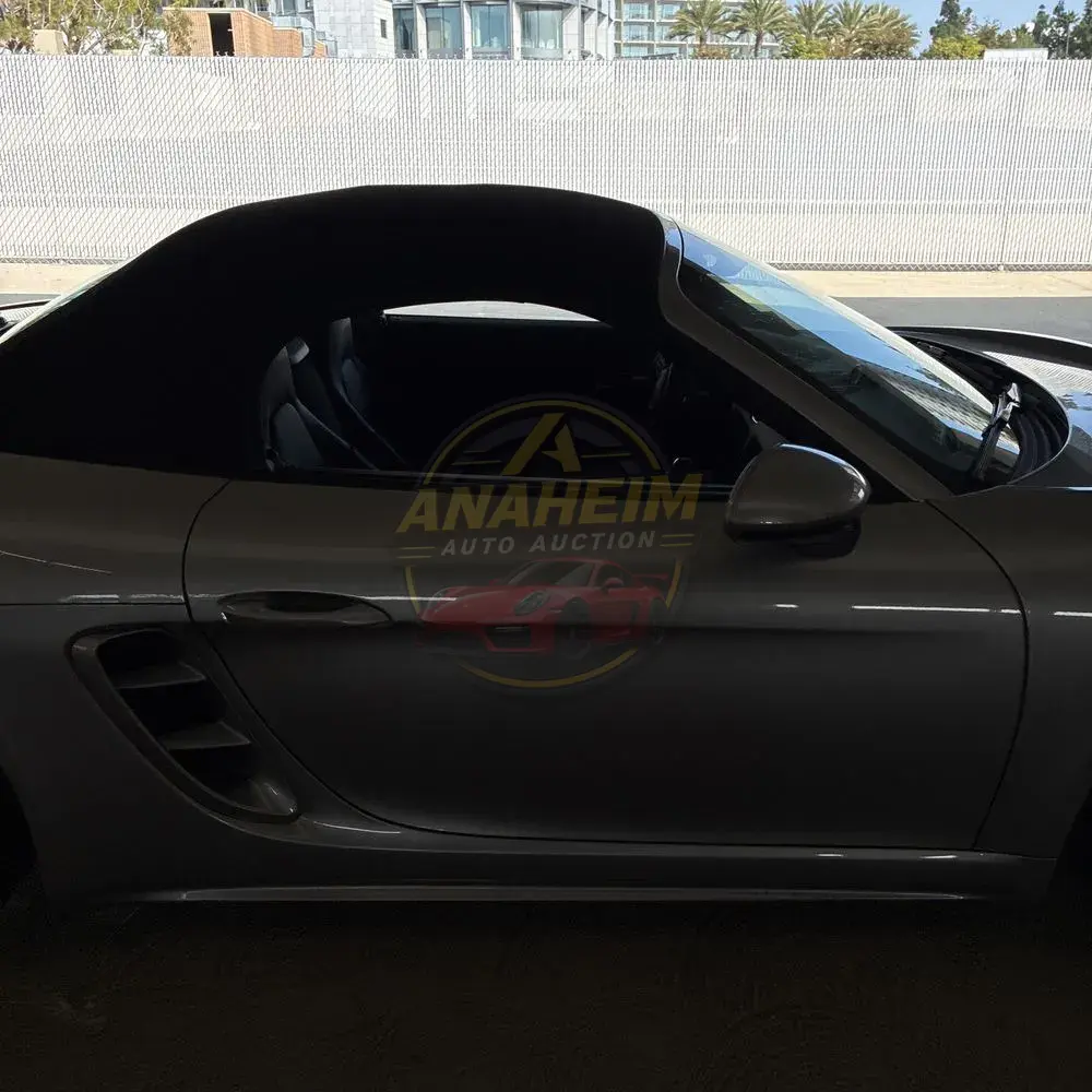 2024 Porsche 718 Boxster S