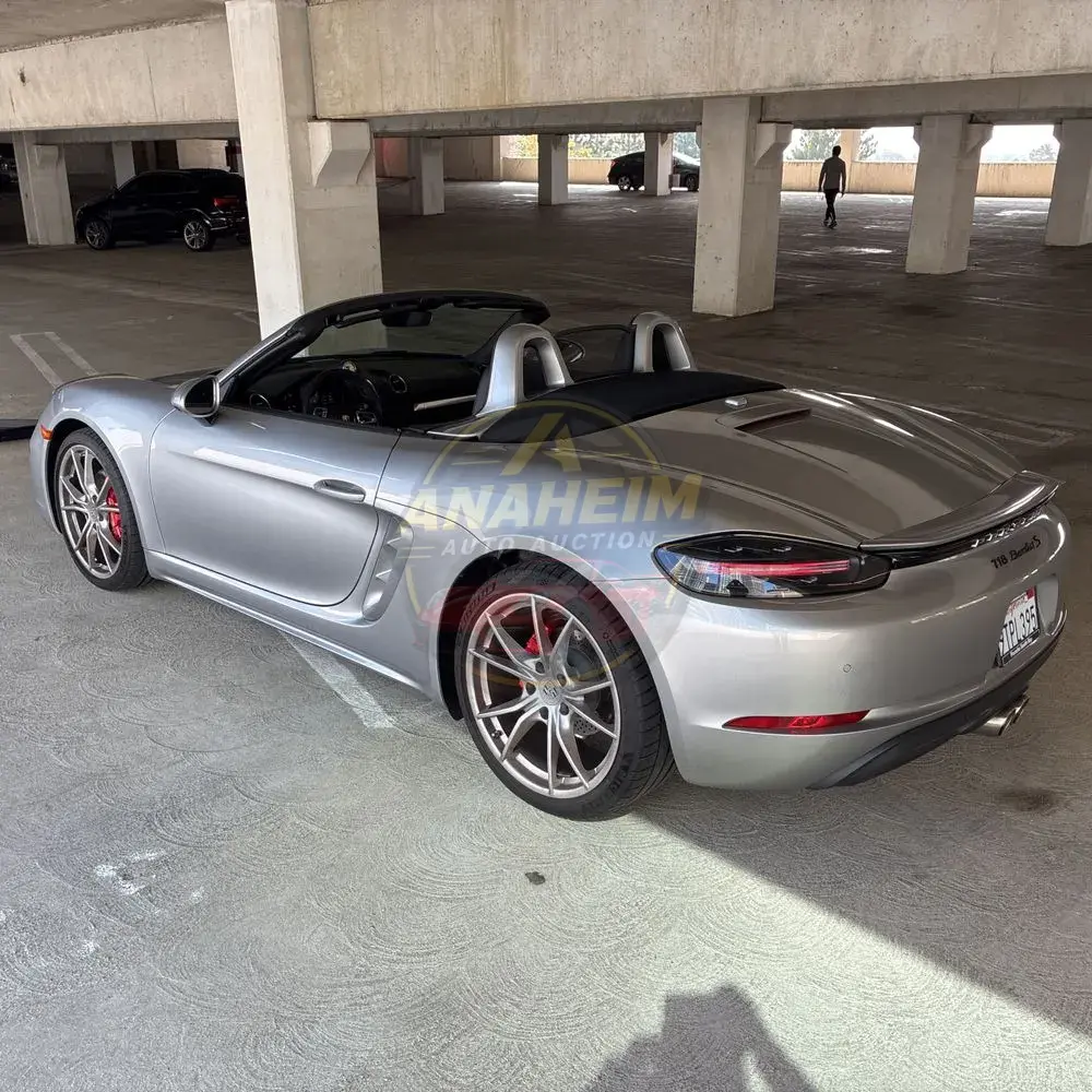 2024 Porsche 718 Boxster S