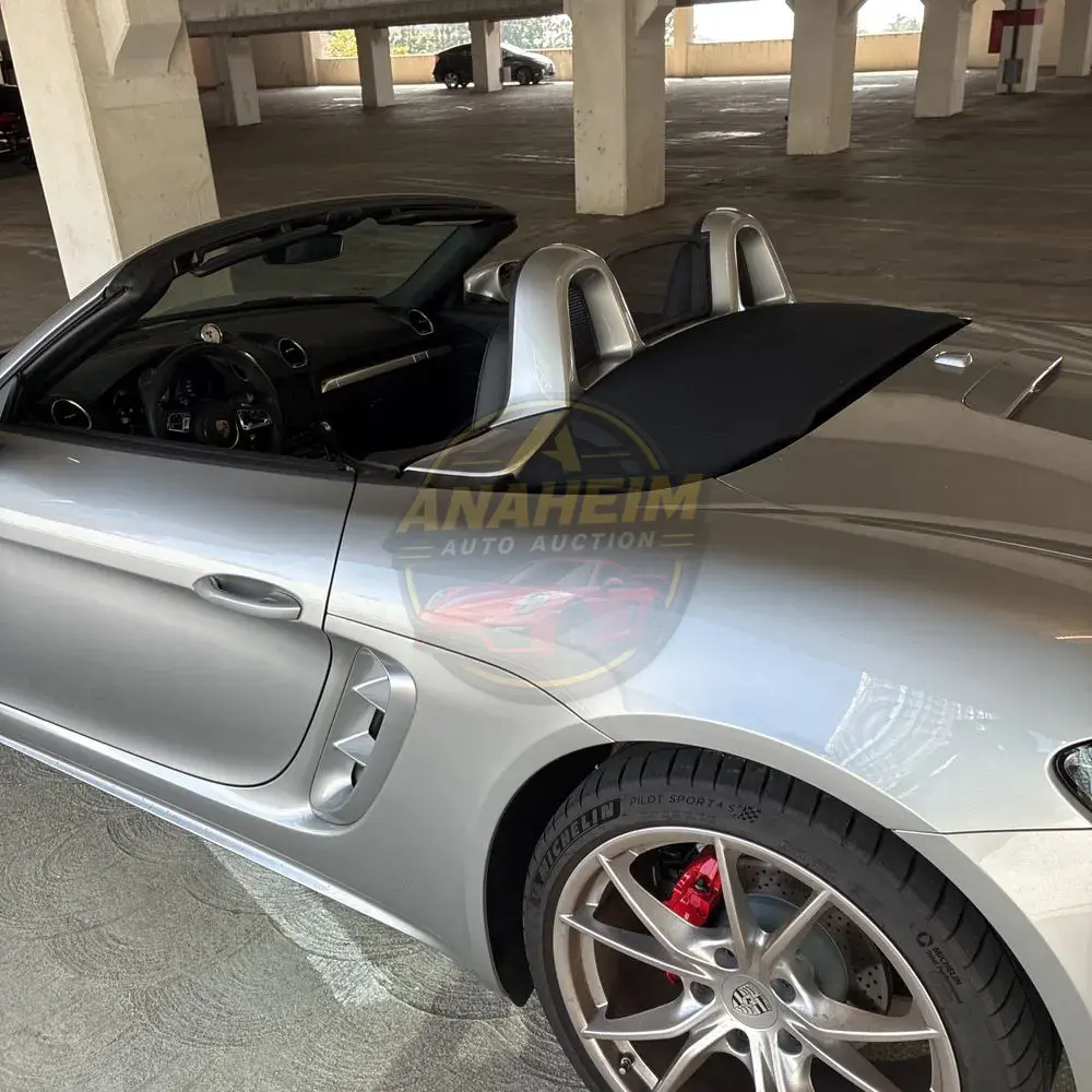 2024 Porsche 718 Boxster S