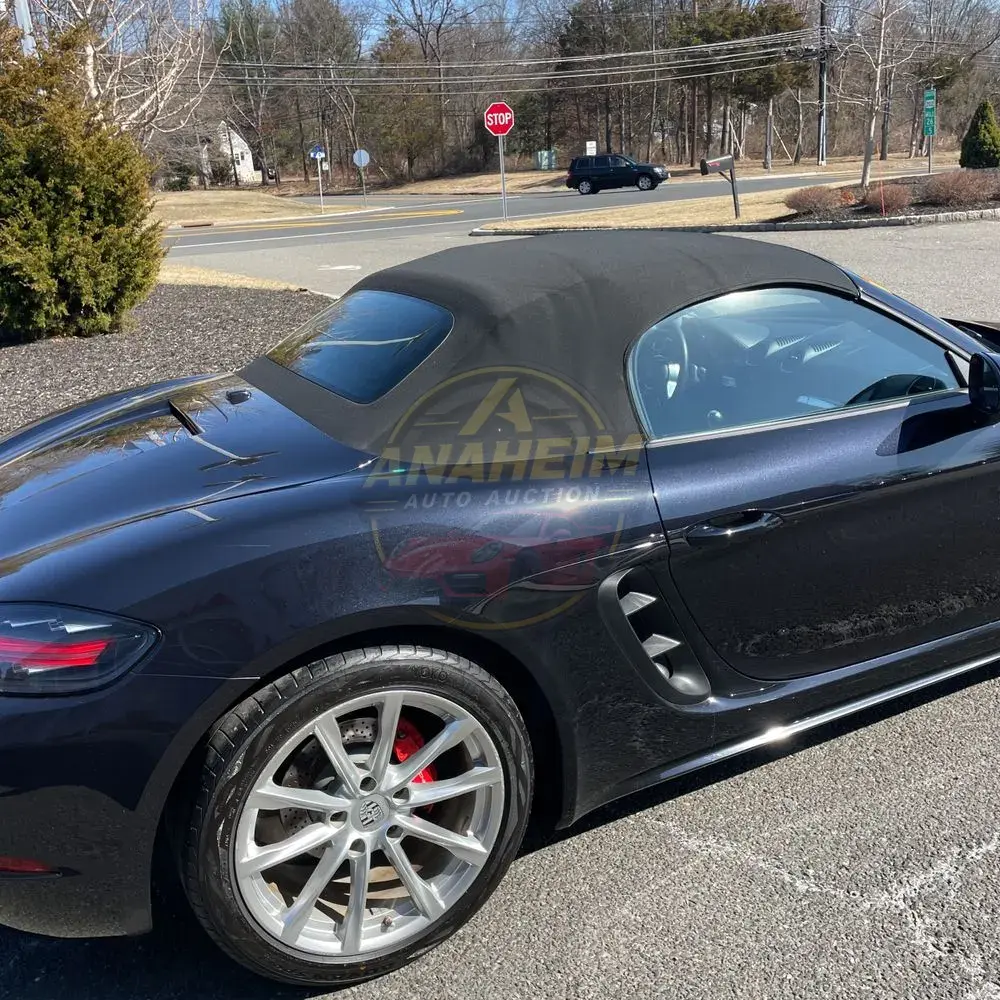 2022 Porsche 718 Boxster S