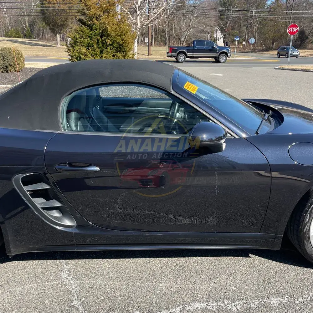 2022 Porsche 718 Boxster S
