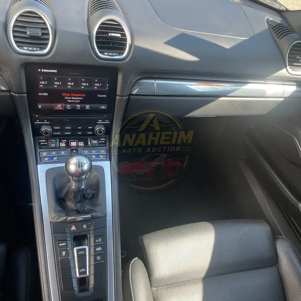 2022 Porsche 718 Boxster S