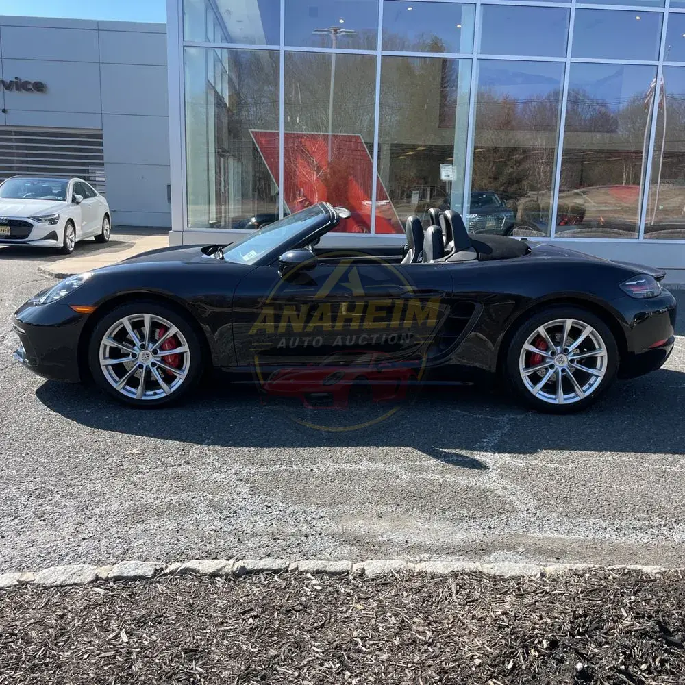 2022 Porsche 718 Boxster S