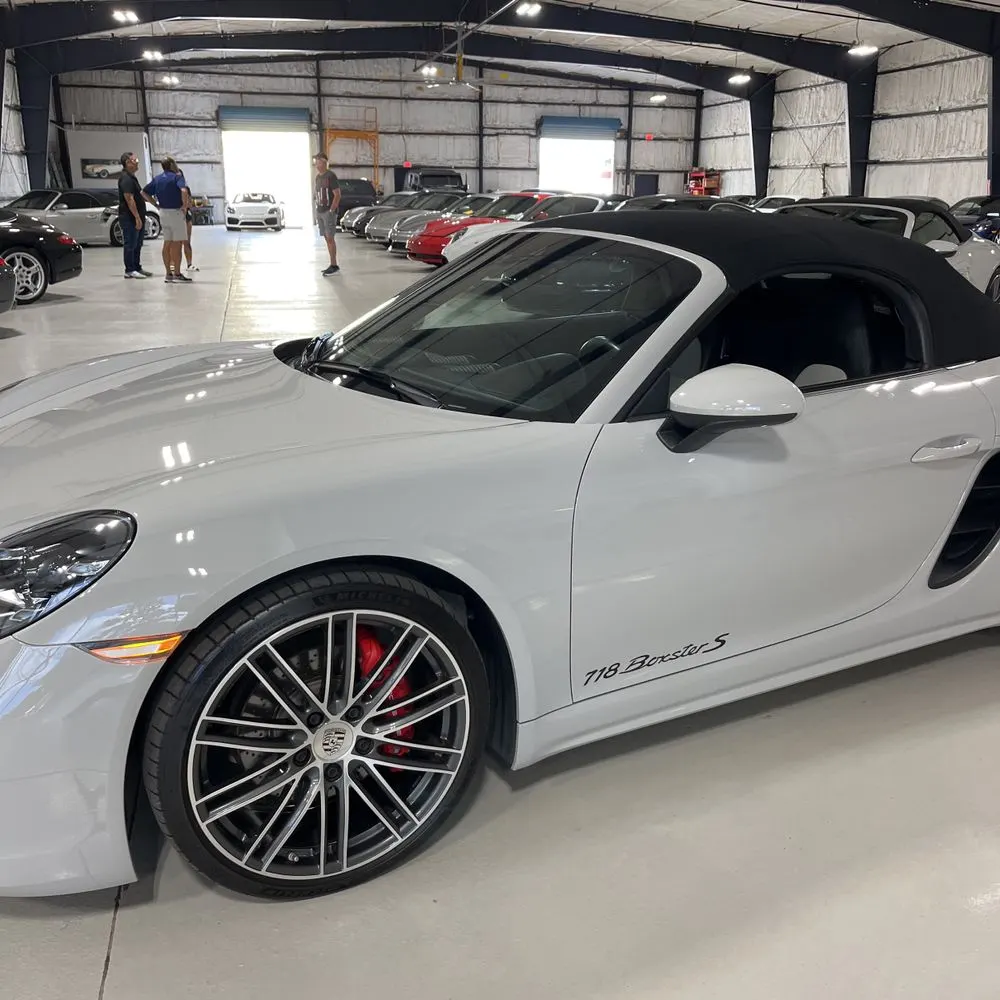 2022 Porsche 718 Boxster S