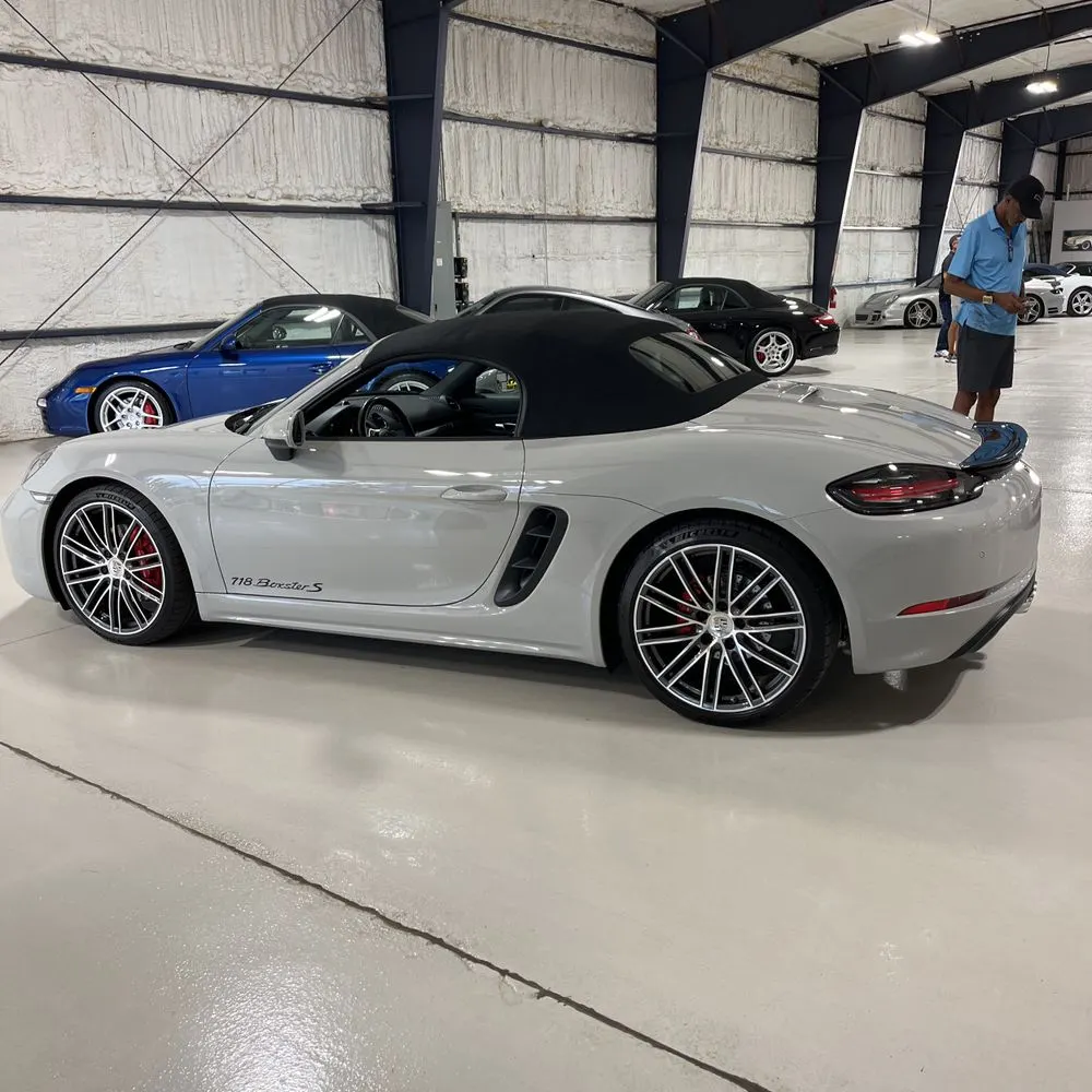 2022 Porsche 718 Boxster S