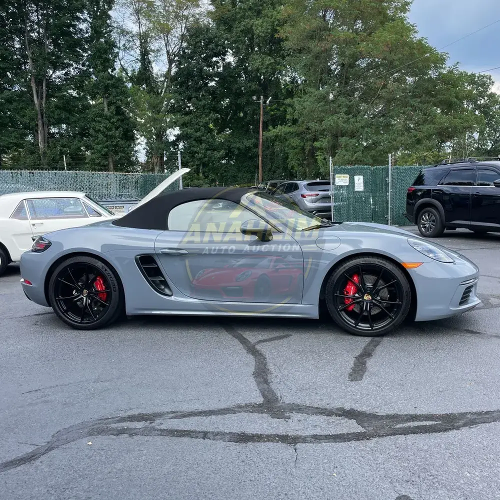 2023 Porsche 718 Boxster S