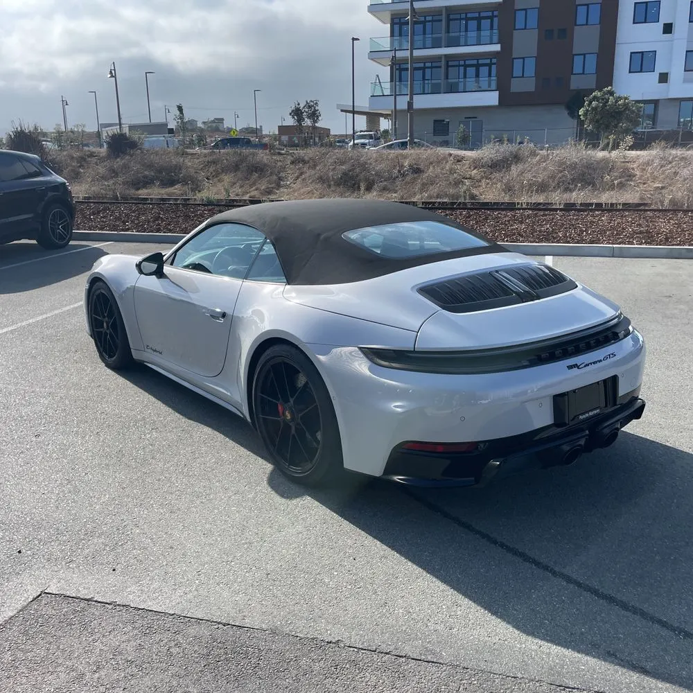 2025 Porsche 911 Carrera GTS