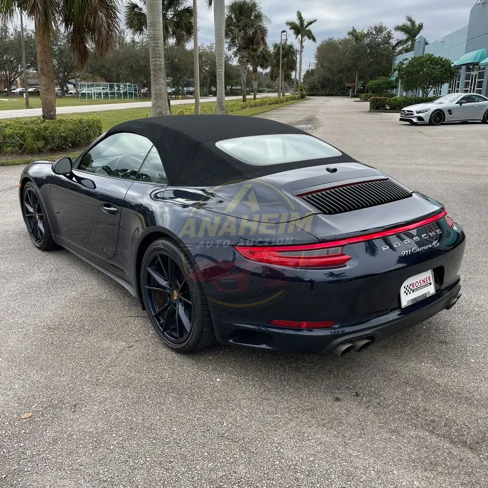 2018 Porsche 911 Carrera 4S