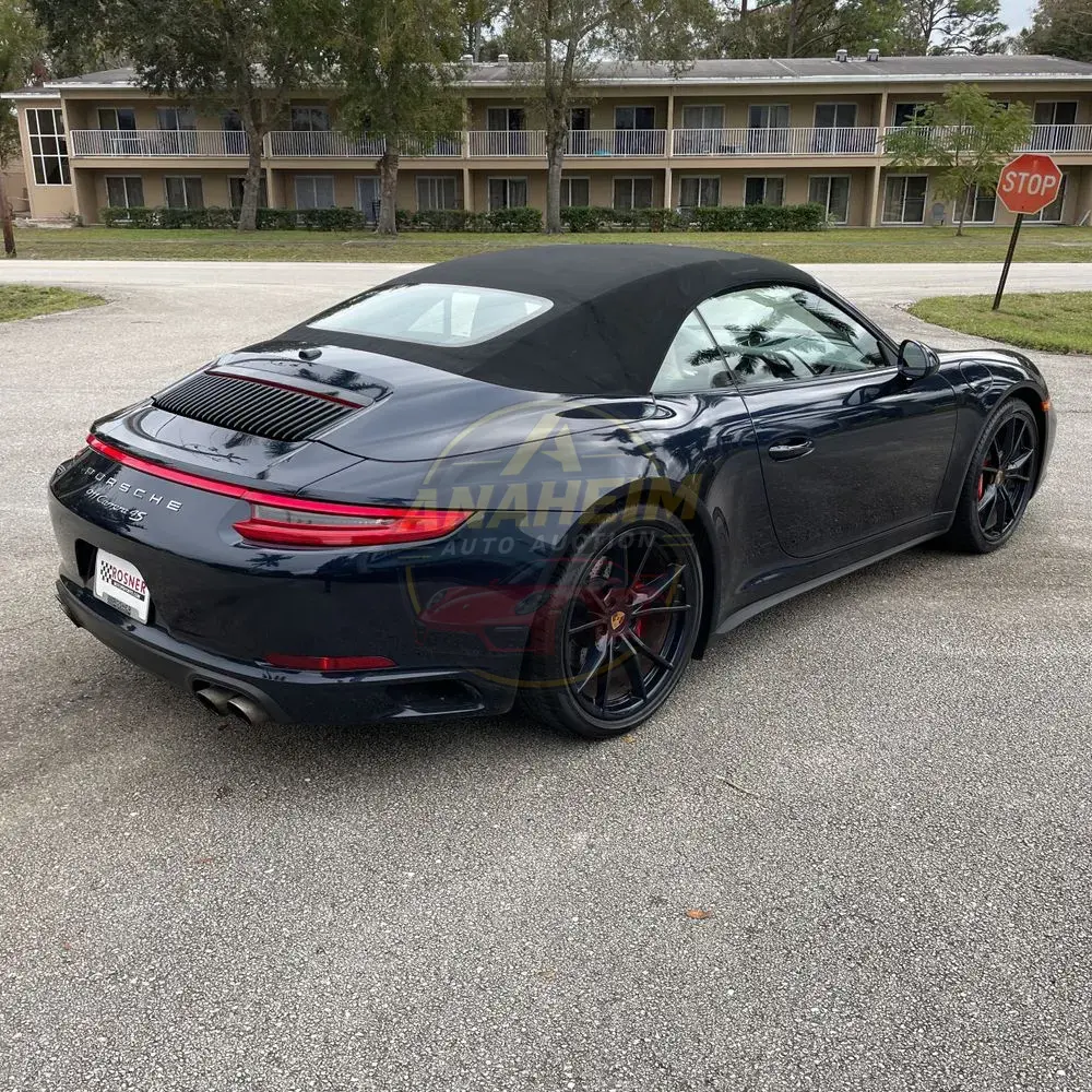 2018 Porsche 911 Carrera 4S