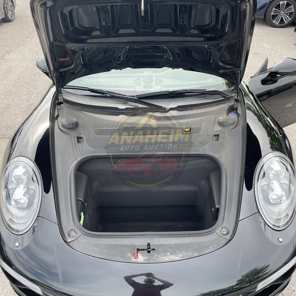 2017 Porsche 911 Carrera 4S