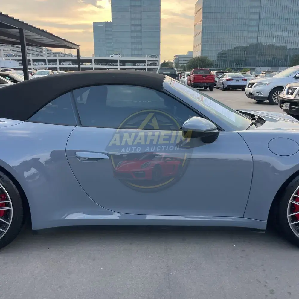 2023 Porsche 911 Carrera 4S